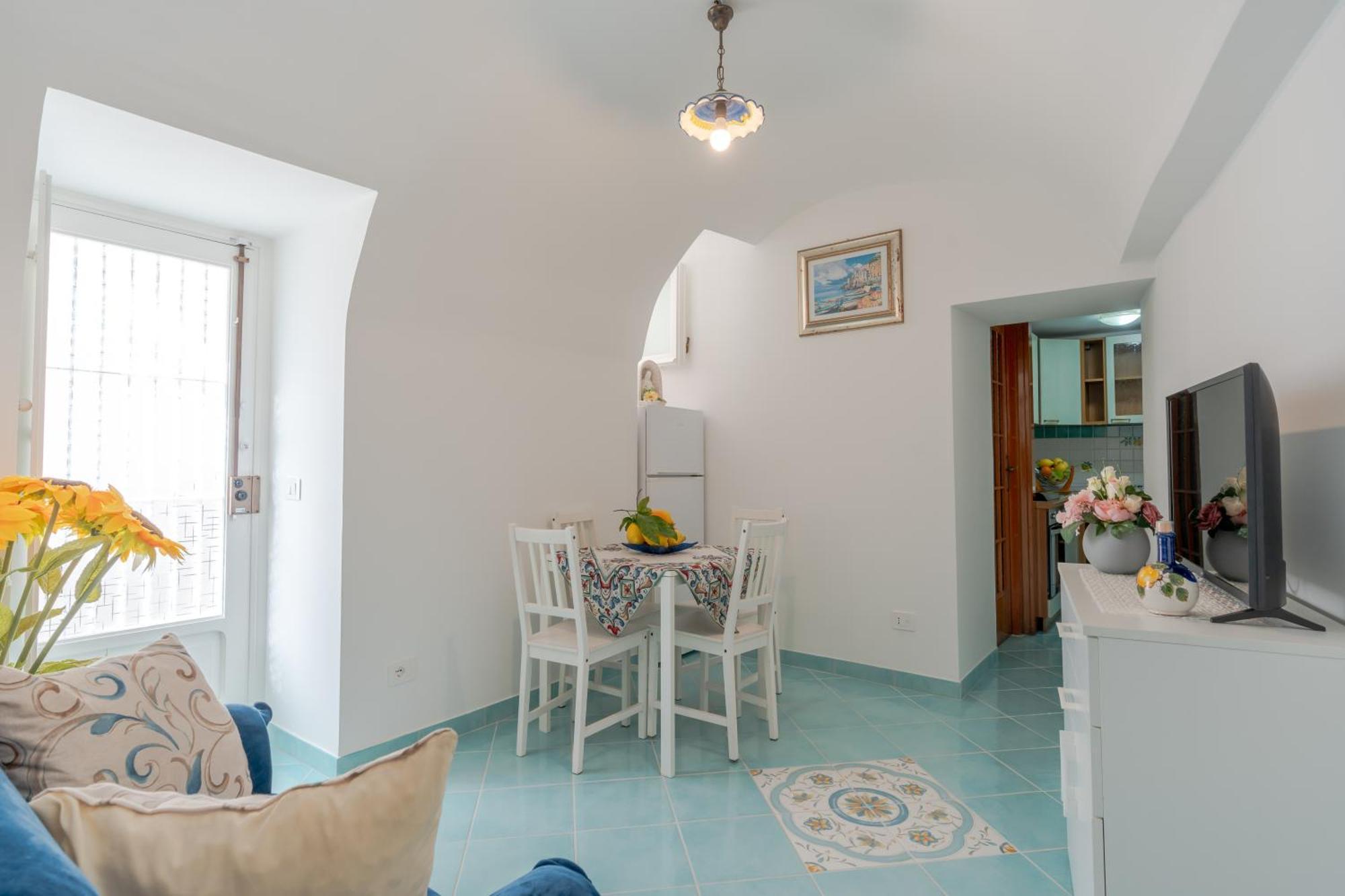 Вилла Little House Минори Экстерьер фото